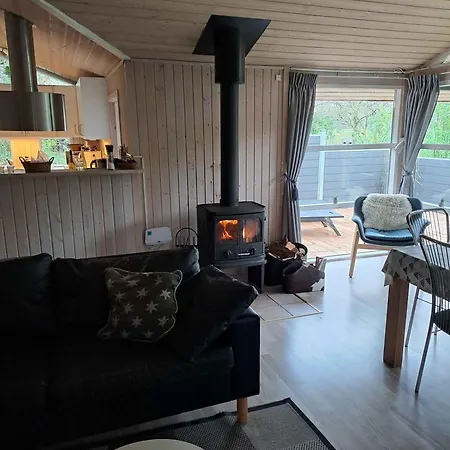 Cozy Summer House And Annex In Tranquility Σπίτι διακοπών