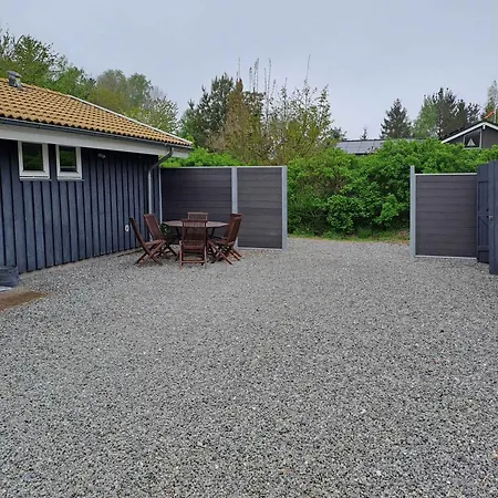 Cozy Summer House And Annex In Tranquility Сasa de vacaciones