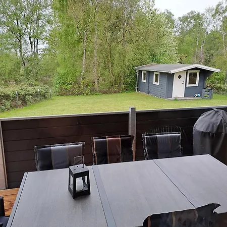 Cozy Summer House And Annex In Tranquility بيت للعطل *