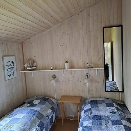 Cozy Summer House And Annex In Tranquility بيت للعطل Glesborg
