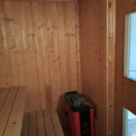 Cozy Summer House And Annex In Tranquility بيت للعطل Glesborg